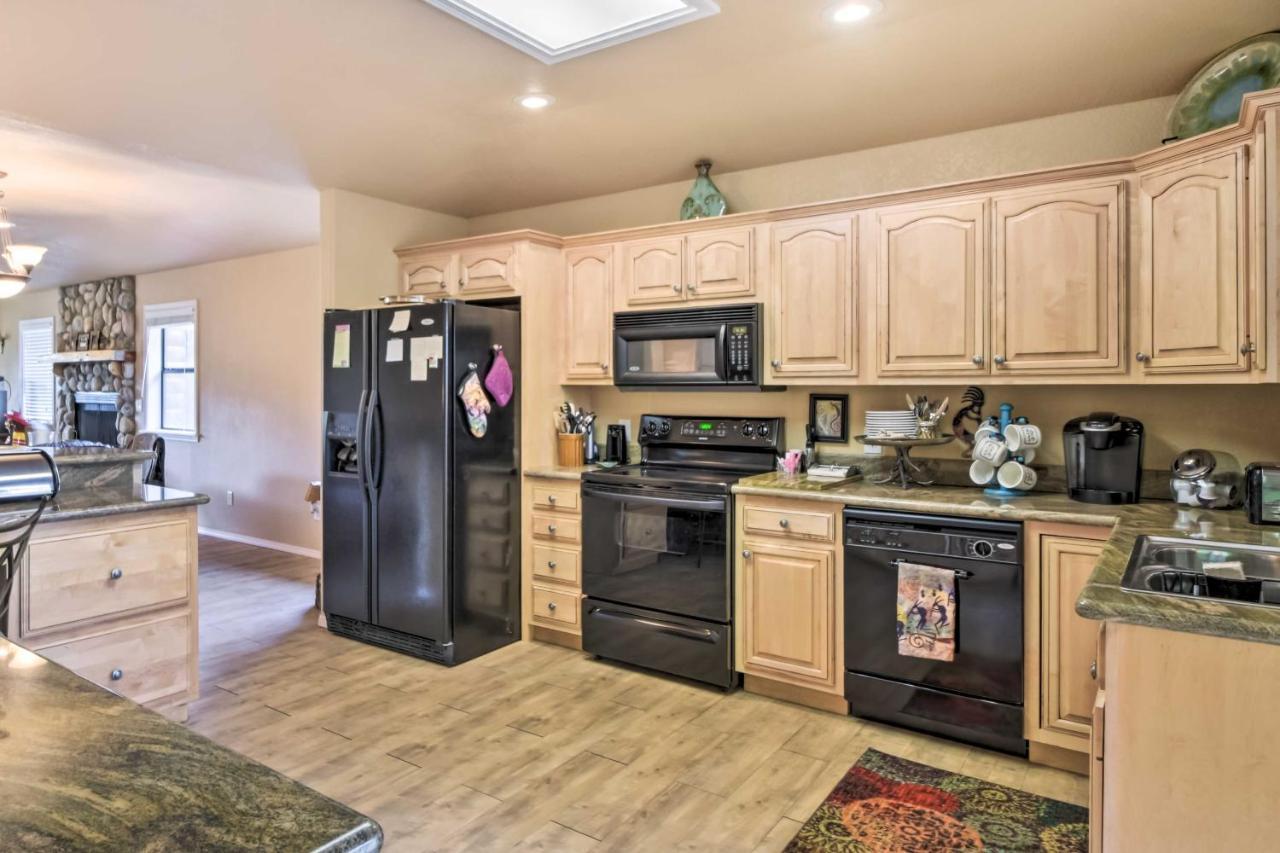 Ruidoso Home With Deck And Grill, Near Grindstone Lake Exterior photo